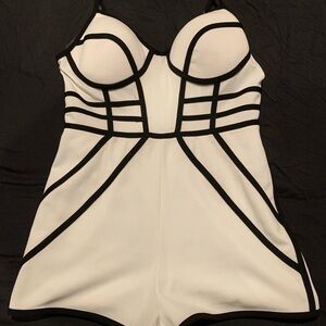 Size M white/black romper worn once